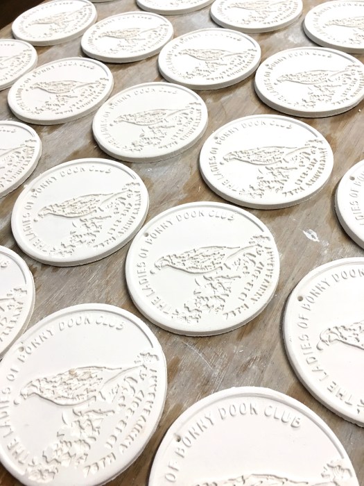 Porcelain ornament shapes